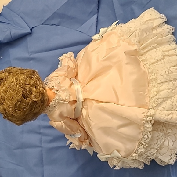 Vintage 1972 Shirley Temple - Picture 5 of 5